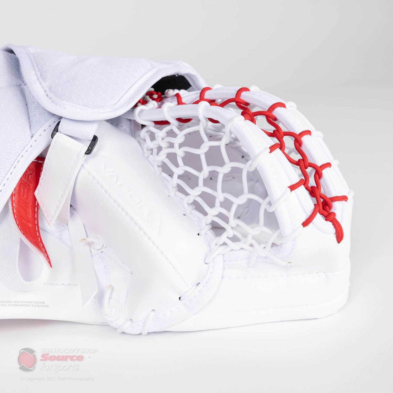 Bauer Vapor HyperLite Senior Goalie Catcher 8 Bauer Vapor HyperLite Senior Goalie Catcher - Image 8