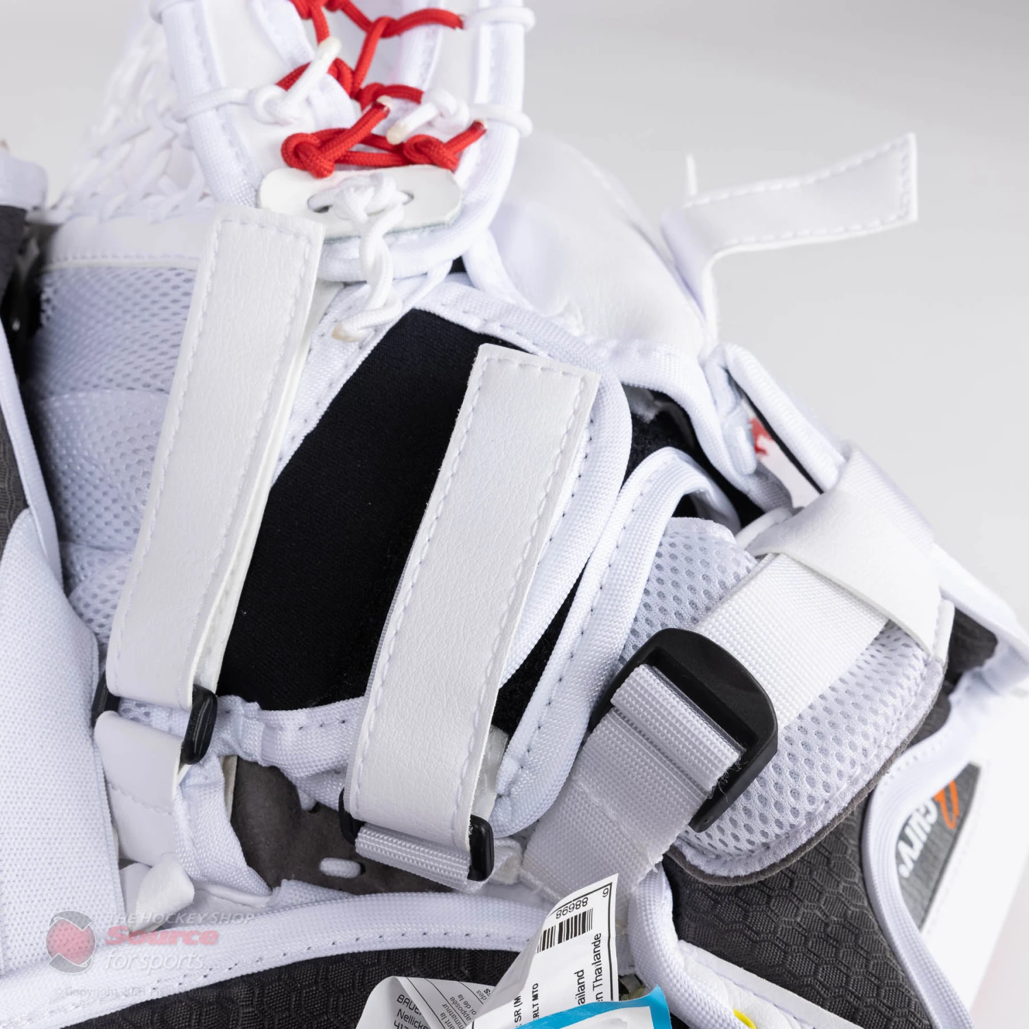 Bauer Vapor HyperLite Senior Goalie Catcher 12 Bauer Vapor HyperLite Senior Goalie Catcher - Image 12