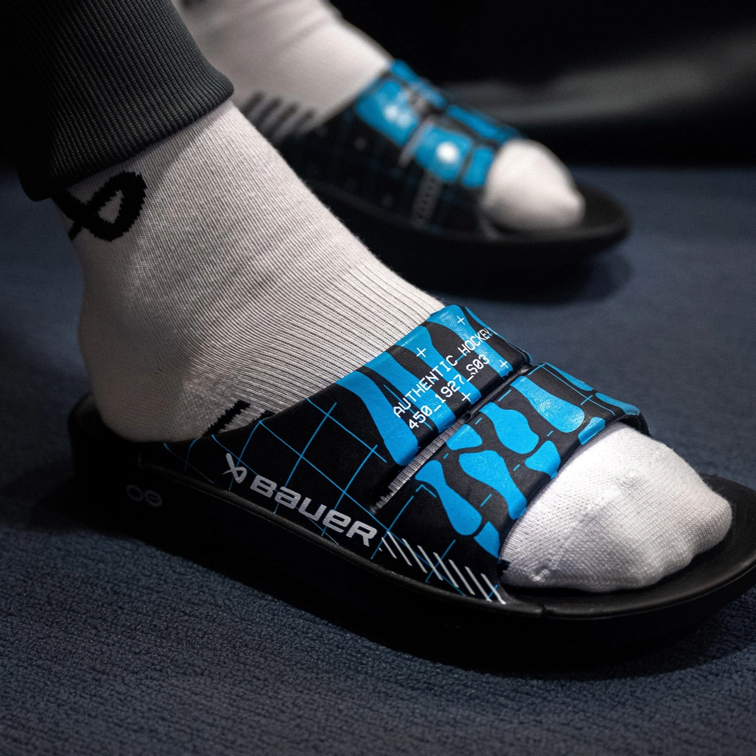 Bauer OOFOS OOAHH Slide Sandals - Limited Edition 4 Bauer OOFOS OOAHH Slide Sandals - Limited Edition - Image 4