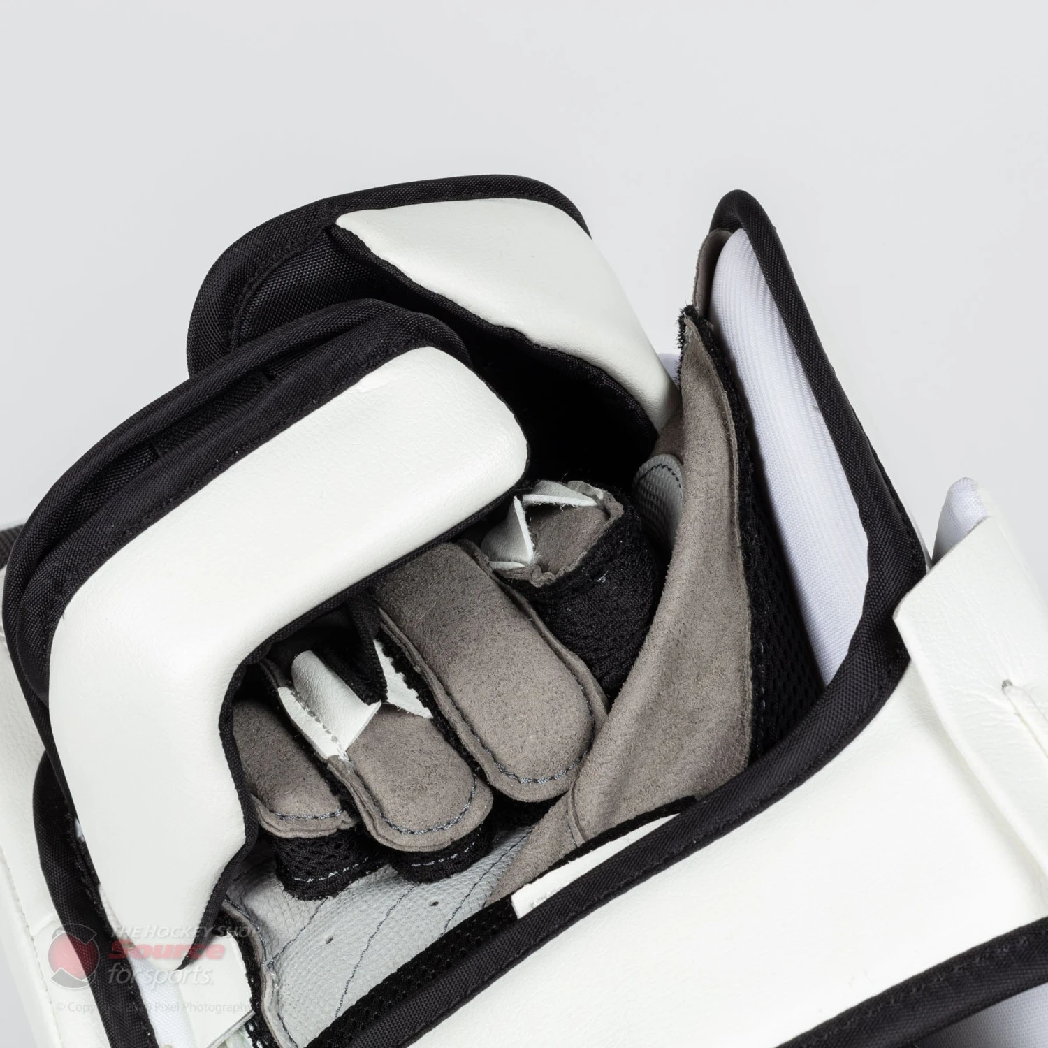 Brian's G-NETik X Senior Goalie Blocker 9 Brian's G-NETik X Senior Goalie Blocker - Image 9