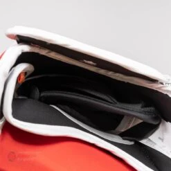 CCM Extreme Flex 5 Senior Goalie Catcher - 600 Break Angle -Optimal Hockey Shop ccm catchers ccm extreme flex 5 senior goalie catcher 600 break angle 27972556226626