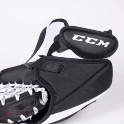 CCM Extreme Flex E5.5 Senior Goalie Catcher - Source Exclusive 20 CCM Extreme Flex E5.5 Senior Goalie Catcher - Source Exclusive -Optimal Hockey Shop ccm catchers ccm extreme flex e5 5 senior goalie catcher source exclusive 28235123392578