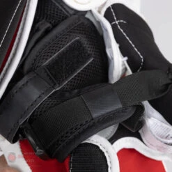 CCM Extreme Flex E5.5 Youth Goalie Catcher -Optimal Hockey Shop ccm catchers ccm extreme flex e5 5 youth goalie catcher 27972558749762