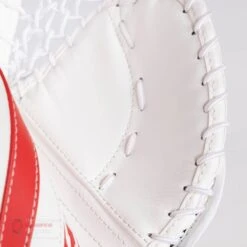 CCM Extreme Flex E5.5 Youth Goalie Catcher -Optimal Hockey Shop ccm catchers ccm extreme flex e5 5 youth goalie catcher 27972558946370