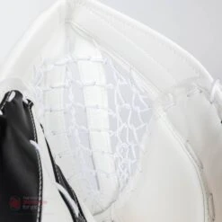 CCM Extreme Flex E5.9 Senior Goalie Catcher -Optimal Hockey Shop ccm catchers ccm extreme flex e5 9 senior goalie catcher 27988525187138