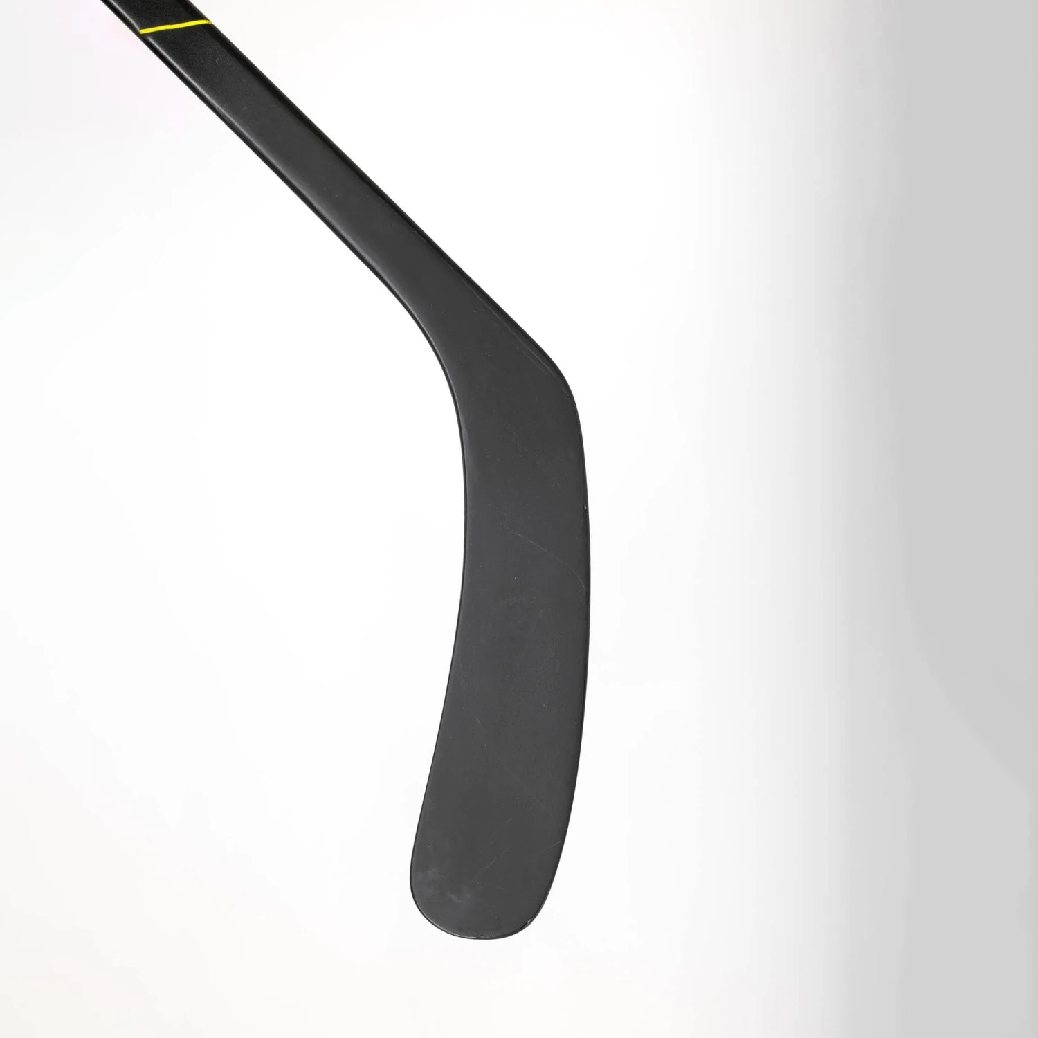 CCM Super Tacks 9360 Junior Hockey Stick 4 CCM Super Tacks 9360 Junior Hockey Stick - Image 4