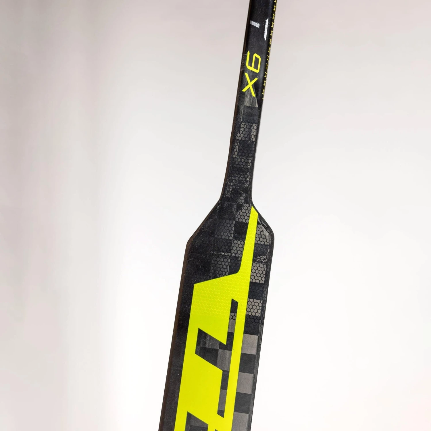 TRUE Catalyst 9X Junior Goalie Stick S21 12 TRUE Catalyst 9X Junior Goalie Stick S21 - Image 12