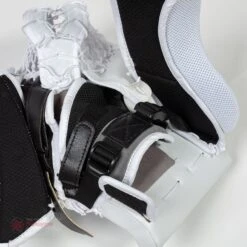 Vaughn Velocity V9 Pro Senior Goalie Catcher 22 Vaughn Velocity V9 Pro Senior Goalie Catcher -Optimal Hockey Shop vaughn catchers vaughn velocity v9 pro senior goalie catcher 14508920700994