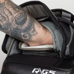 Warrior Ritual G5 Pro Senior Goalie Catcher 27 Warrior Ritual G5 Pro Senior Goalie Catcher -Optimal Hockey Shop warrior catchers warrior ritual g5 pro senior goalie catcher 14051004842050