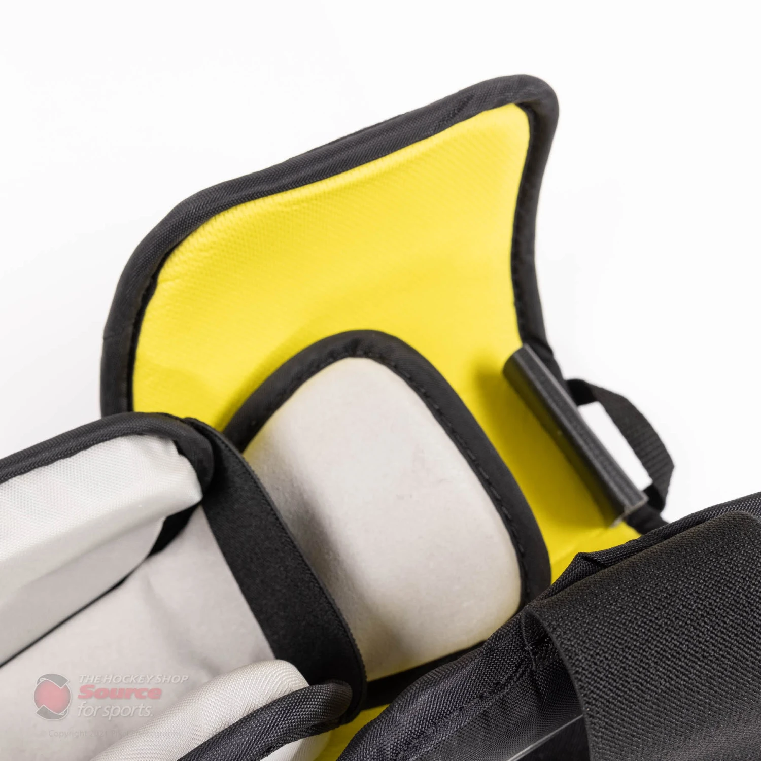 Warrior Ritual X3 E Intermediate Goalie Knee Pads 6 Warrior Ritual X3 E Intermediate Goalie Knee Pads - Image 6