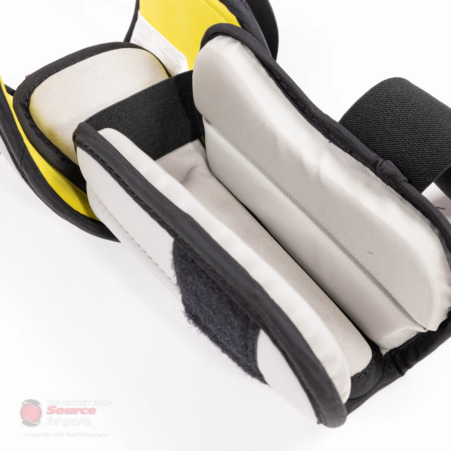 Warrior Ritual X3 E Intermediate Goalie Knee Pads 5 Warrior Ritual X3 E Intermediate Goalie Knee Pads - Image 5